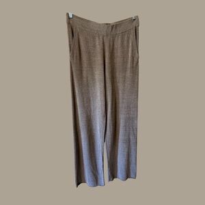 Barefoot Dreams Reg. CozyChic Ultra Lite Rolled Edge Ankle Pant NWOT Small